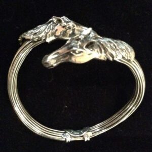 HORSE BANGLE